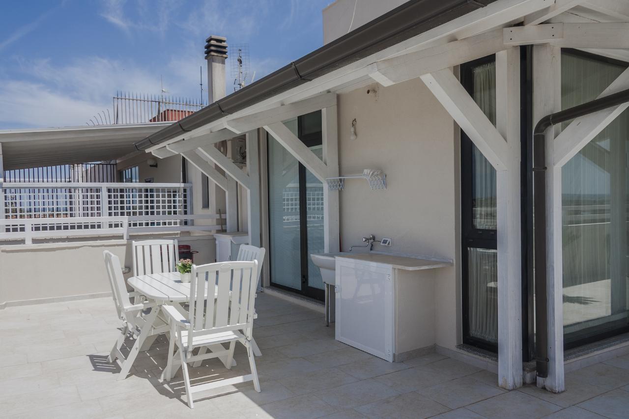 Apartamento Attico Saker Racale Exterior foto